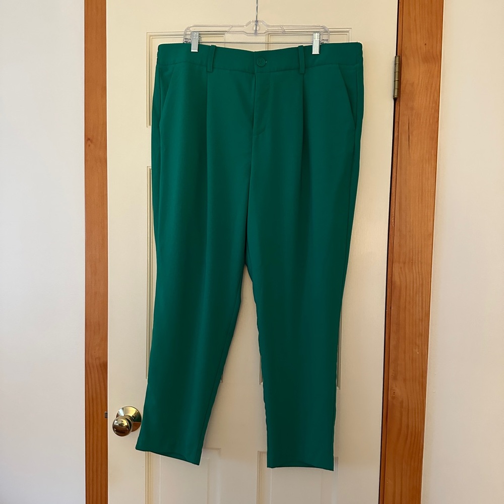 Torrid Taper Stretch Crepe High-Rise Pant in Green Size 18